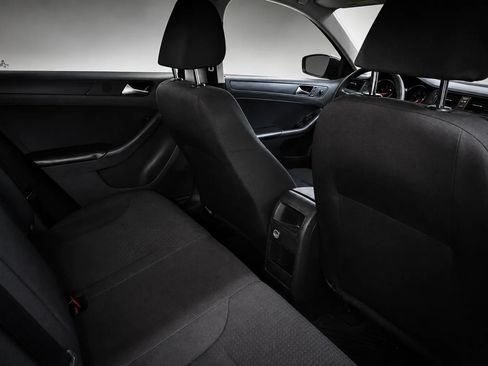 Used 2016 Volkswagen Jetta S FWD image 5