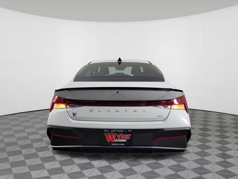 New 2025 Hyundai Elantra SEL image 37