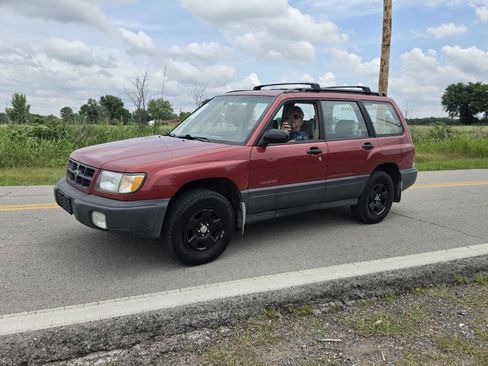Used 1998 Subaru Forester L AWD/4WD image 2