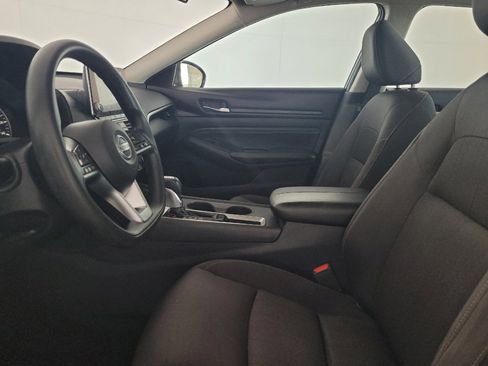 Used 2020 Nissan Altima 2.5 S FWD image 17