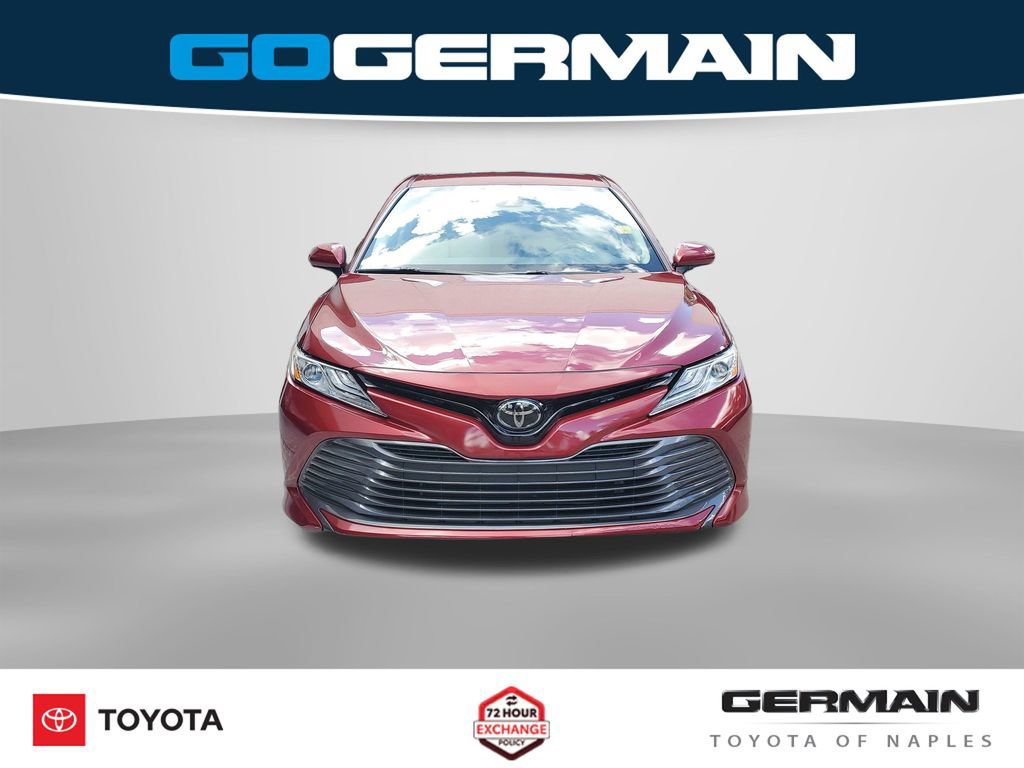 Used 2019 Toyota Camry XLE w/ Navigation Package FWD image 3