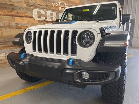 Used 2022 Jeep Wrangler Unlimited Rubicon 4xe image 14