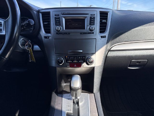 Used 2014 Subaru Outback 2.5i Premium w/ Moonroof Package AWD/4WD image 20