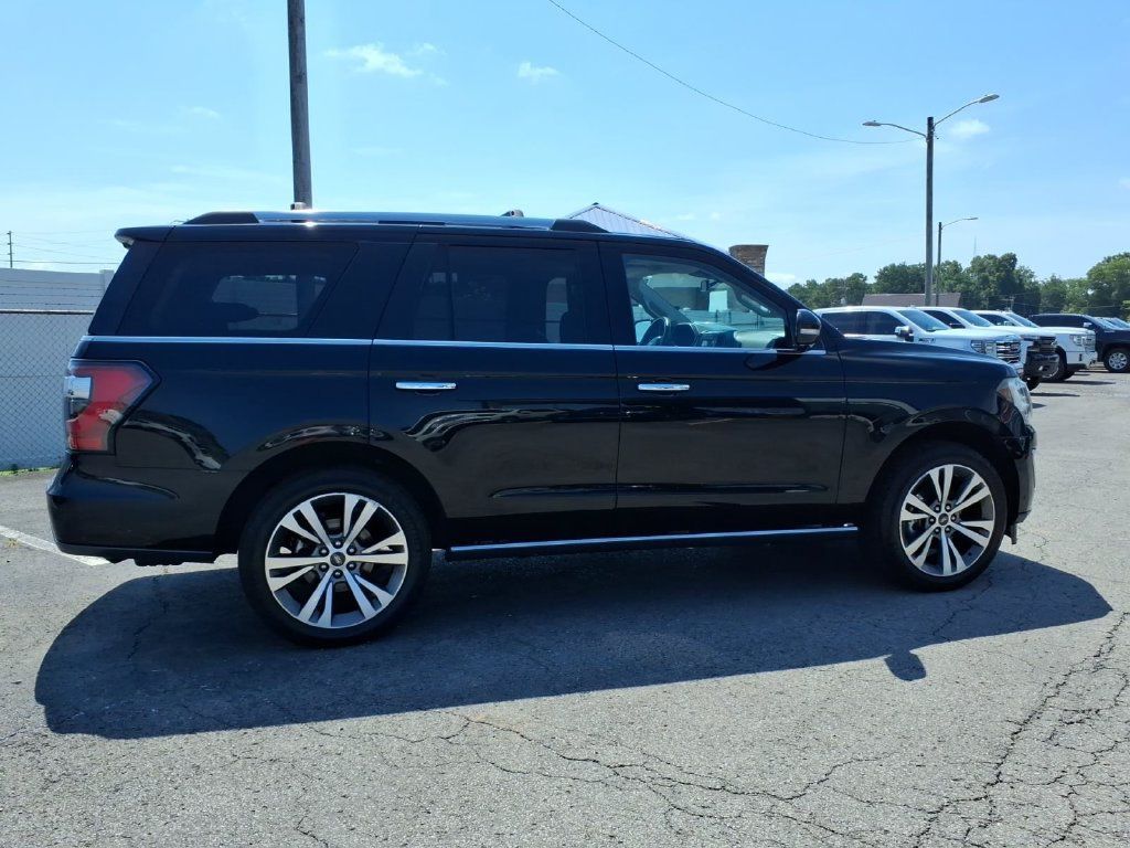 Used 2020 Ford Expedition Limited w/ Equipment Group 302A AWD/4WD image 8