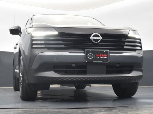 New 2026 Nissan Kicks SV w/ Cold Weather Package image 35