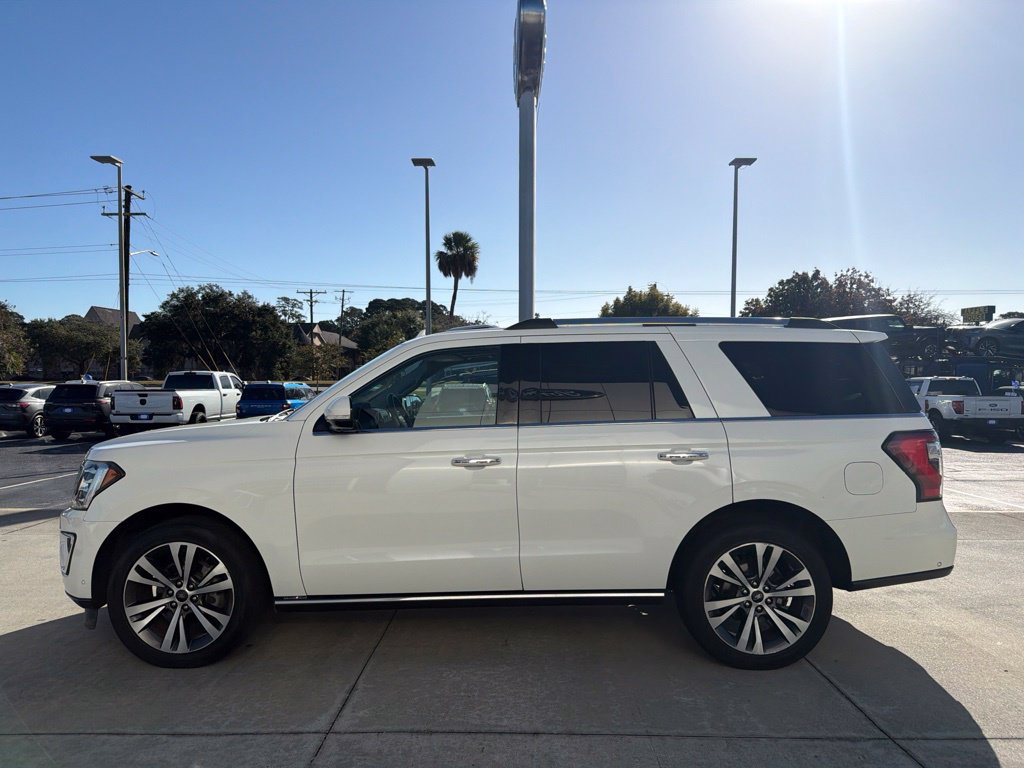 Used 2020 Ford Expedition Limited w/ Equipment Group 302A RWD image 3