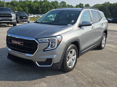 Used 2023 GMC Terrain SLE w/ Driver Convenience Package