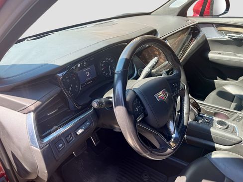 Used 2021 Cadillac XT6 Sport w/ Platinum Package AWD/4WD image 9