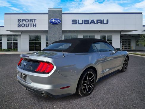 Used 2023 Ford Mustang Premium image 3