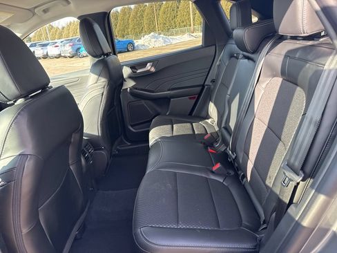 New 2026 Ford Escape SE FWD image 19