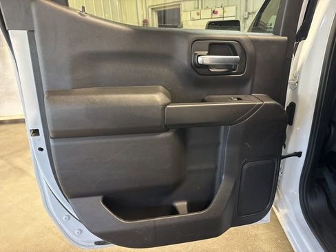 Used 2021 Chevrolet Silverado 1500 Custom image 19