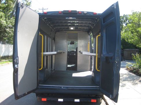 Used 2019 RAM ProMaster 2500 FWD image 18