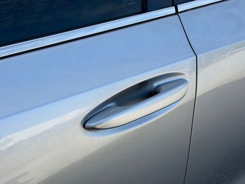 Certified 2022 Lexus ES 350 F Sport image 12