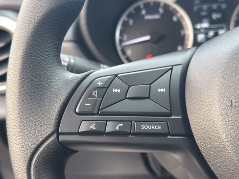 New 2025 Nissan Versa S w/ Trunk Package image 18