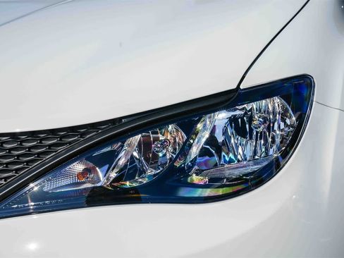 New 2026 Chrysler Voyager LX image 8