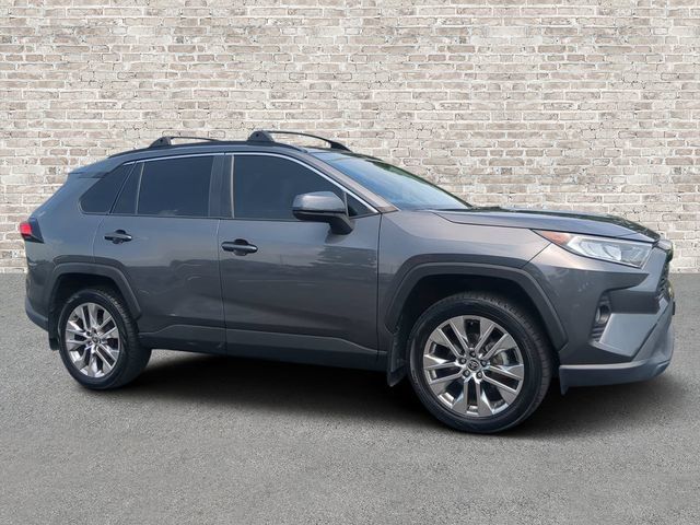 Used 2021 Toyota RAV4 XLE Premium AWD/4WD image 1