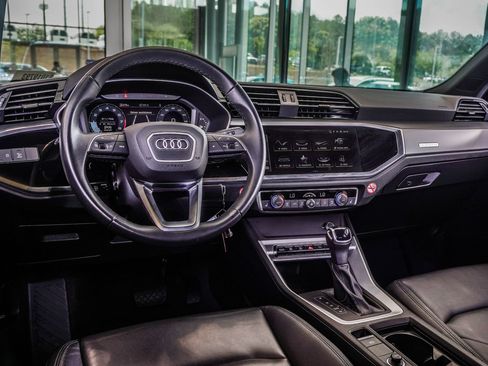 Used 2025 Audi Q3 2.0T Premium AWD/4WD image 15