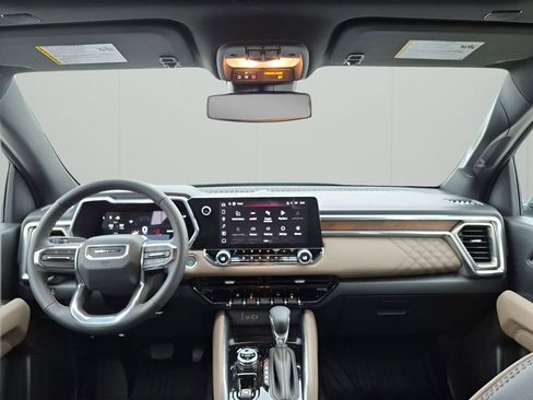 New 2026 GMC Canyon Denali w/ LPO, Denali Black Edition AWD/4WD image 27