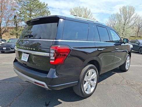 Used 2023 Ford Expedition Platinum AWD/4WD image 17
