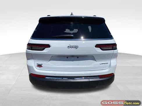 New 2026 Jeep Grand Cherokee L 4WD image 4