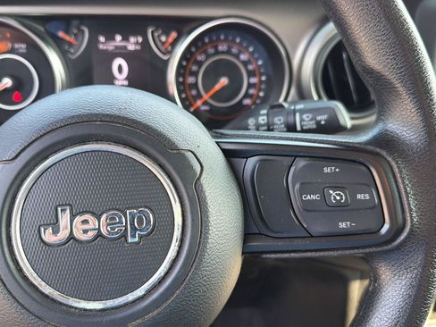 Used 2020 Jeep Wrangler Unlimited Sport AWD/4WD image 21