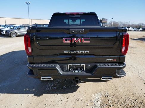 New 2026 GMC Sierra 1500 AT4 w/ AT4 Premium Package image 5