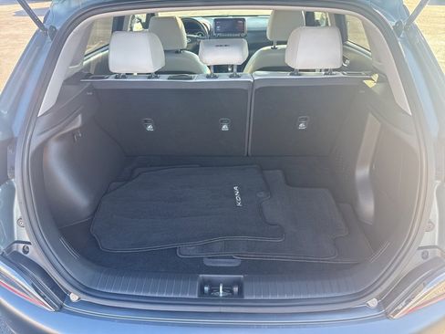 Used 2022 Hyundai Kona Limited image 23