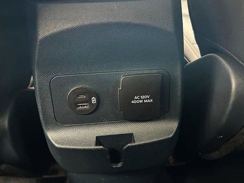 Used 2023 Ford Maverick Lariat w/ Lariat Luxury Package AWD/4WD image 31