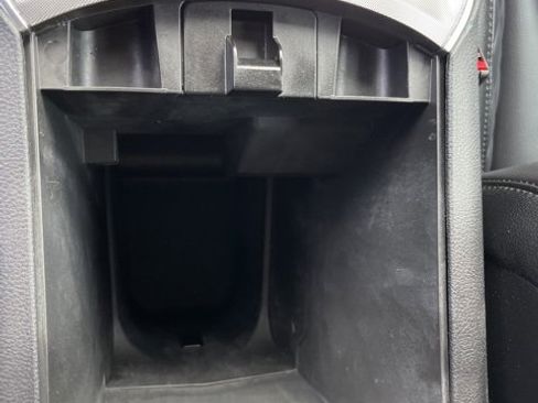 Used 2024 Ford Edge Titanium w/ Class II Trailer Tow Package image 20