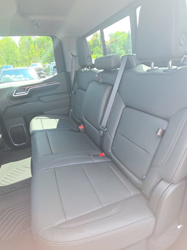 New 2026 Chevrolet Silverado 1500 RST w/ Safety Package AWD/4WD image 10