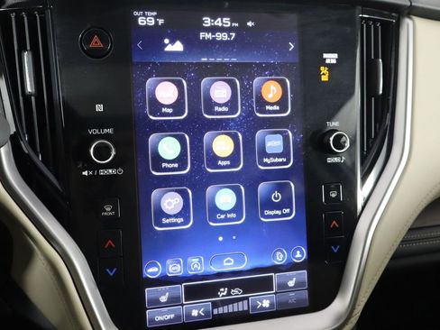 Used 2024 Subaru Outback Limited image 32