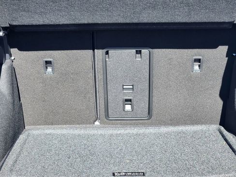 New 2026 Volkswagen Taos SEL image 24