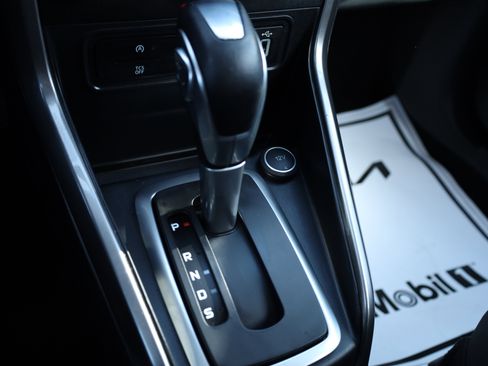 Used 2021 Ford EcoSport SE w/ SE Convenience Package image 10