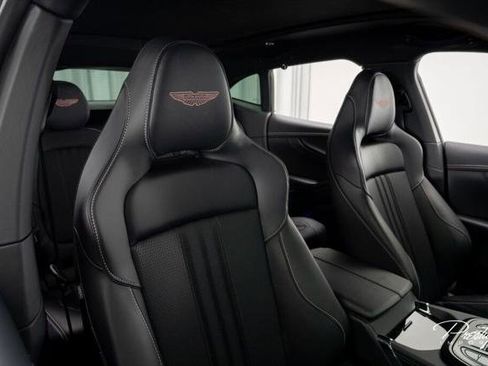 Used 2025 Aston Martin DBX 707 image 46