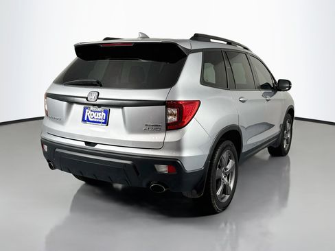 Certified 2021 Honda Passport Touring image 5