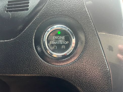 Used 2018 Ford Explorer Limited w/ Equipment Group 301A AWD/4WD image 40