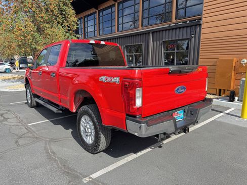 Used 2019 Ford F250 XL w/ STX Appearance Package AWD/4WD image 3