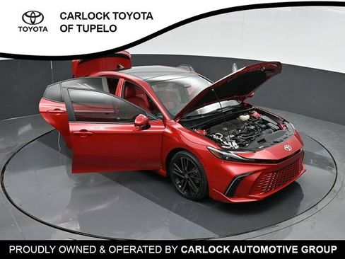 Used 2025 Toyota Camry XSE FWD image 57