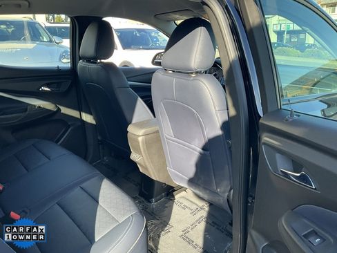 Used 2022 Chevrolet Bolt EUV LT w/ Convenience Package image 46