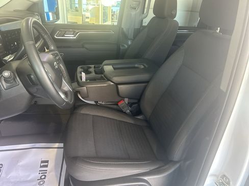 Used 2025 Chevrolet Silverado 2500 LT w/ Trail Boss Package image 16