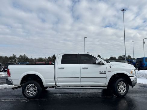 Used 2016 RAM 2500 Laramie w/ Convenience Group image 2