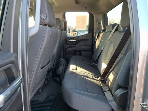 Used 2024 GMC Sierra 1500 Pro w/ Pro Value Package image 10