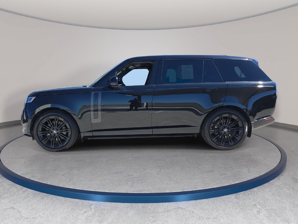 Used 2023 Land Rover Range Rover Long Wheelbase SE AWD/4WD image 8