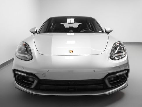 Certified 2023 Porsche Panamera 4 Platinum Edition AWD/4WD image 8