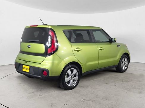 Used 2018 Kia Soul FWD image 5