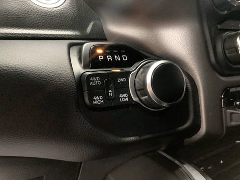 Used 2019 RAM 1500 Big Horn AWD/4WD image 25