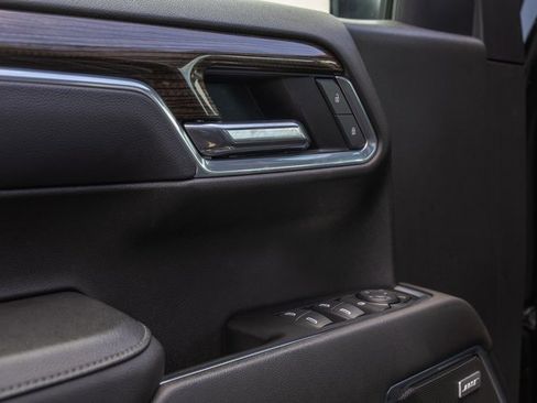 Certified 2022 Chevrolet Silverado 1500 RST image 16