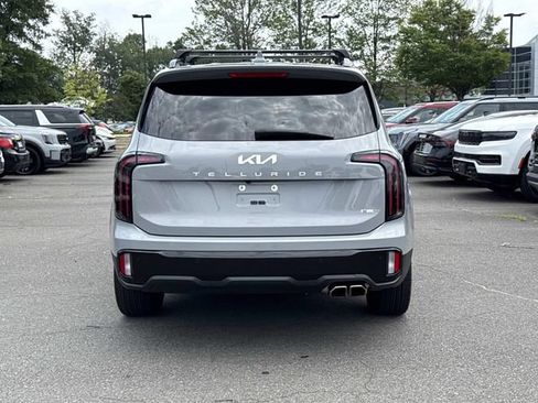 Used 2024 Kia Telluride SX X-Line AWD/4WD image 3