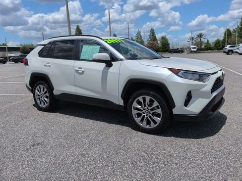 Certified 2021 Toyota RAV4 XLE Premium FWD image 1