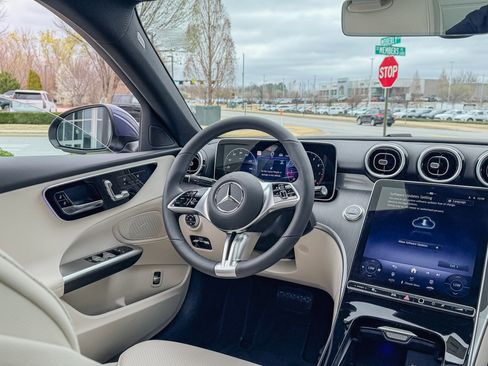 New 2026 Mercedes-Benz C 300 4MATIC Sedan image 17